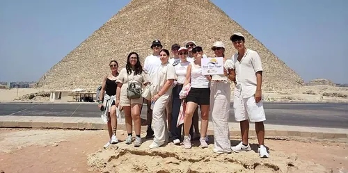Sharm El Sheikh: Cairo Day Trip by Flight, Pyramids & GEM Museum